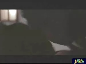 Morena tetona juega  ...