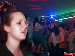 Alemana flaca follad ...