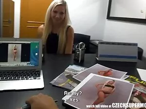 Lámeme videos de sex ...